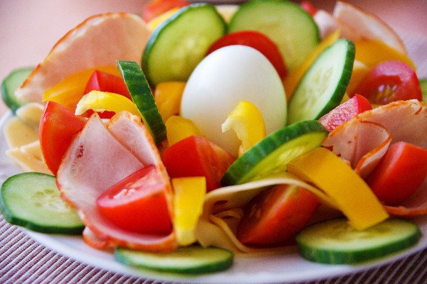 Egg salad breakfast