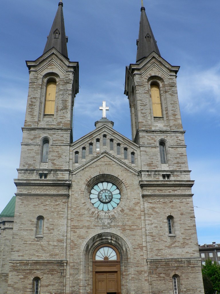 middle ages and church Indulgence: indulgence, a distinctive feature of the penitential system of both the western medieval and the roman catholic church that granted full or partial remission of the punishment of sin. middle ages and church Indulgence: indulgence, a distinctive feature of the penitential system of both the western medieval and the roman catholic church that granted full or partial remission of the punishment of sin.